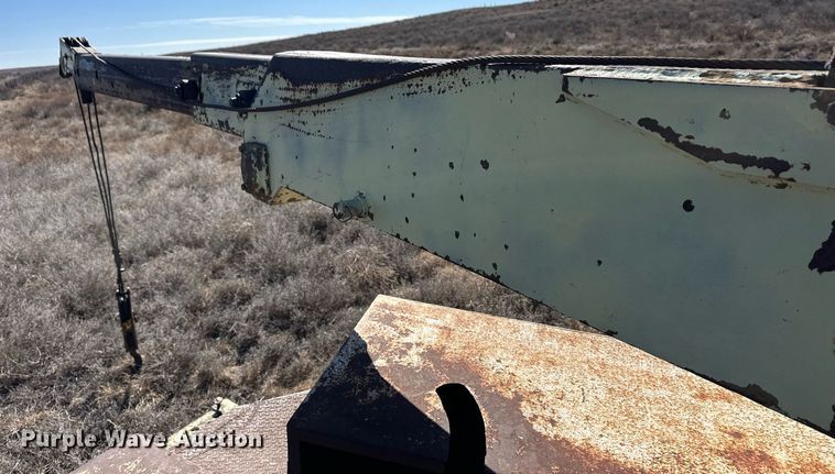 image for item ER8733 Shop built crane trailer