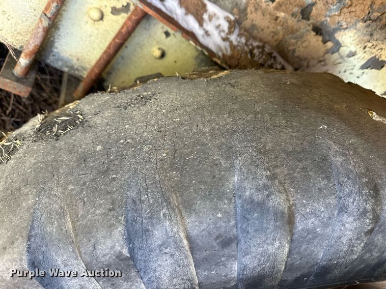 image for item ER8733 Shop built crane trailer