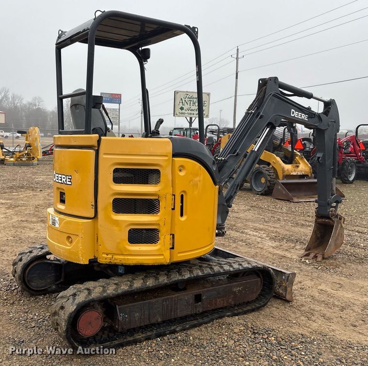 image for item EY9894 2015 John Deere 26G mini excavator