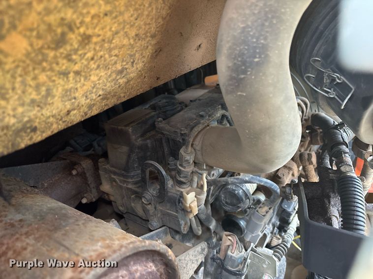 image for item EY9894 2015 John Deere 26G mini excavator