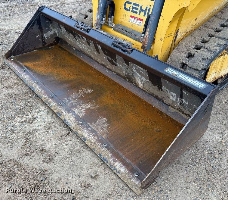 image for item EY9896 2018 Gehl RT165 tracked skid steer loader