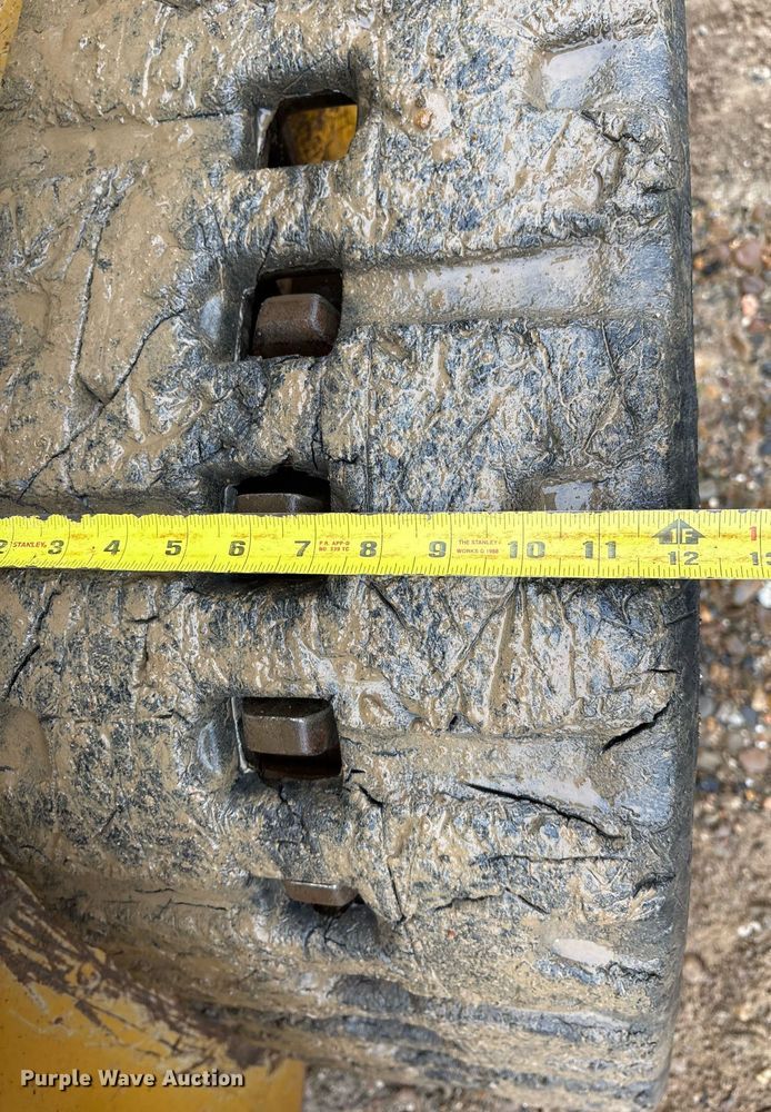 image for item EY9896 2018 Gehl RT165 tracked skid steer loader