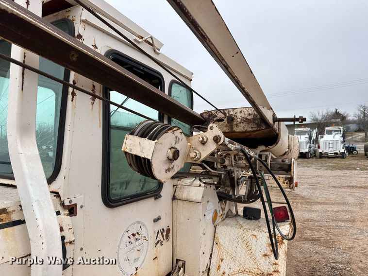 image for item LH9494 1995 Arrow 1350 drop Hammer