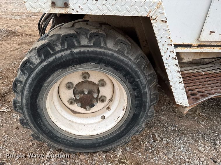 image for item LH9494 1995 Arrow 1350 drop Hammer