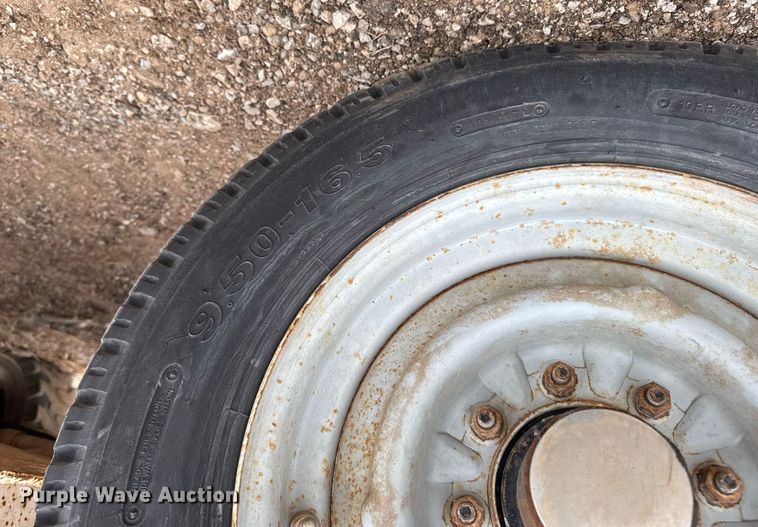 image for item LH9494 1995 Arrow 1350 drop Hammer