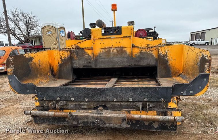 image for item LH9495 2008 Lee Boy L8515 T paver