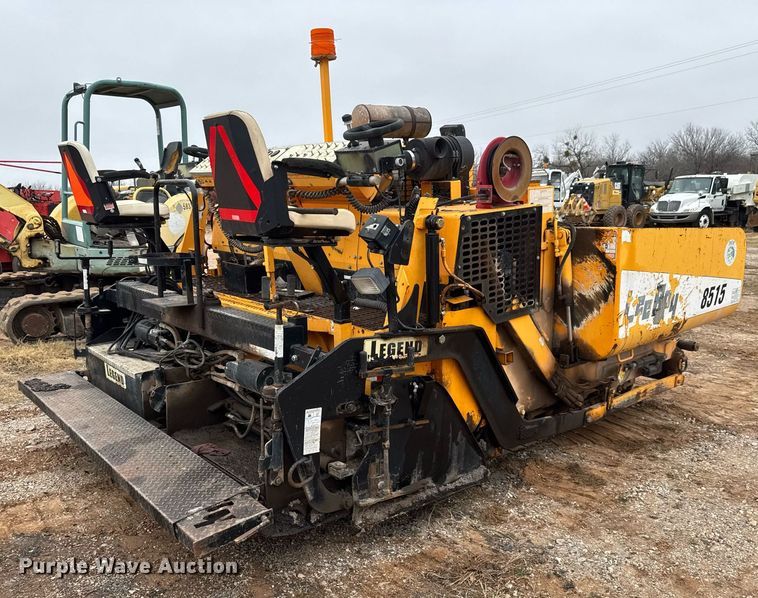 image for item LH9495 2008 Lee Boy L8515 T paver