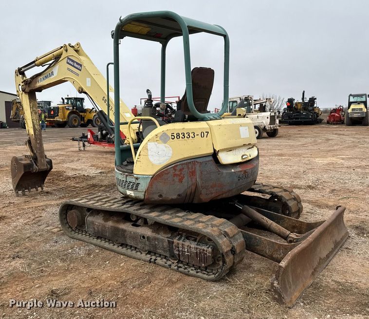 image for item LH9496 2004 Yanmar VI050-3 mini excavator