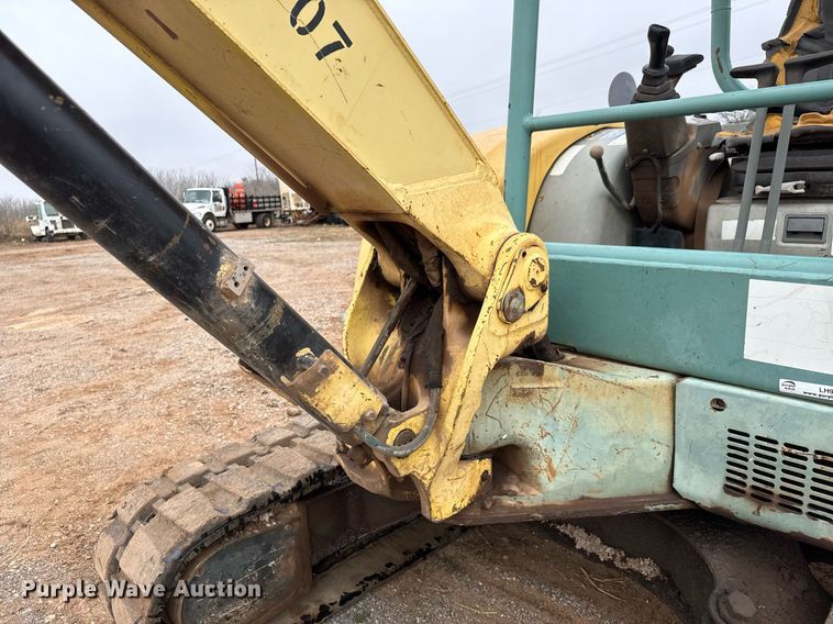 image for item LH9496 2004 Yanmar VI050-3 mini excavator