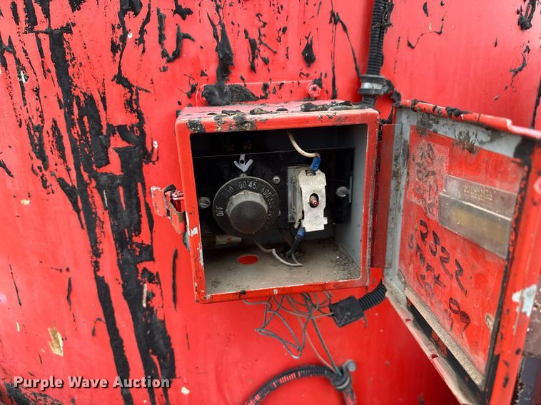 image for item LH9497 Melter applicator