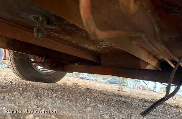 image for item LH9498 Crafco E-Z Pour melter applicator