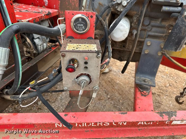 image for item LH9498 Crafco E-Z Pour melter applicator