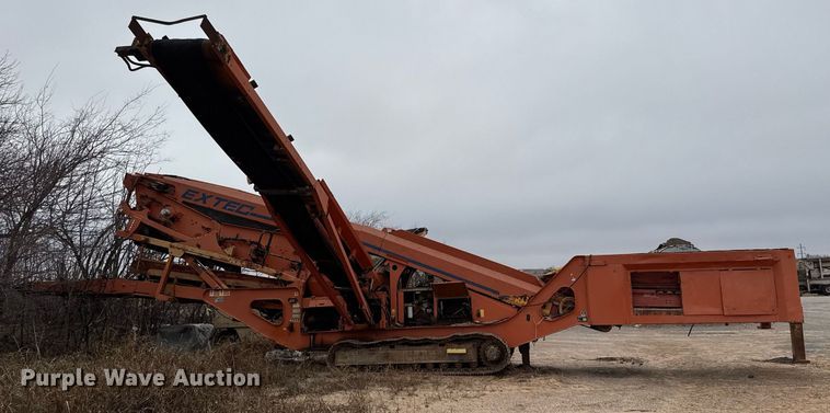 image for item LH9499 2006 Extec S5 74.9KW screening plant