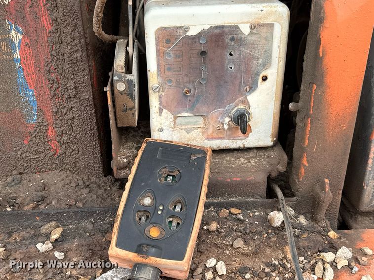 image for item LH9499 2006 Extec S5 74.9KW screening plant