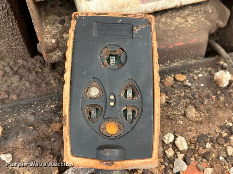 image for item LH9499 2006 Extec S5 74.9KW screening plant