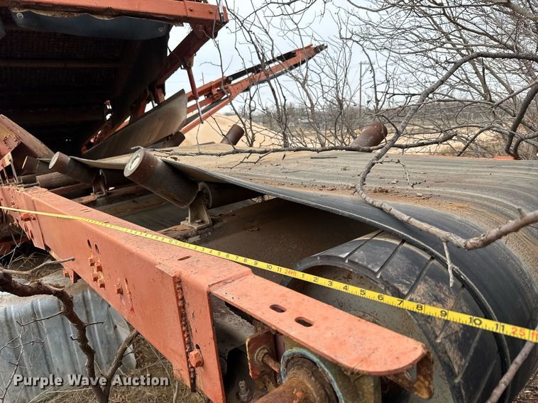 image for item LH9499 2006 Extec S5 74.9KW screening plant