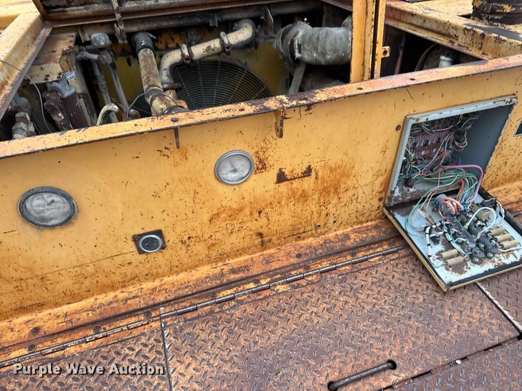 image for item LH9502 1995 CMI RS-500B soil stabilizer / reclaimer