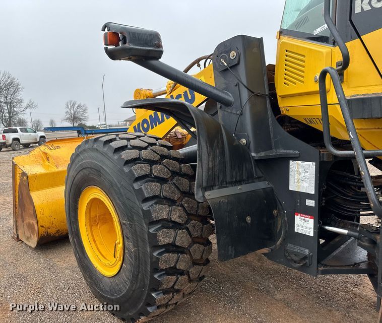 image for item LH9520 2017 Komatsu WA380-8 wheel loader