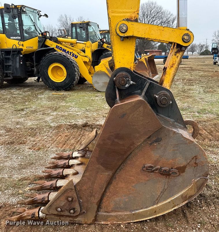 image for item LH9521 2015 Komatsu PC290LC-11 excavator