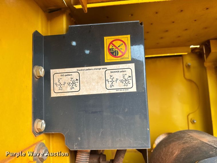 image for item LH9521 2015 Komatsu PC290LC-11 excavator