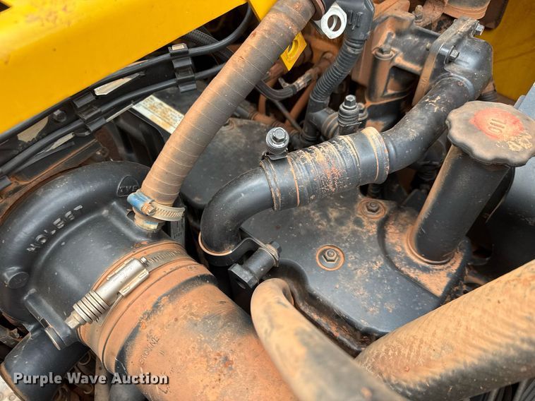 image for item LH9521 2015 Komatsu PC290LC-11 excavator