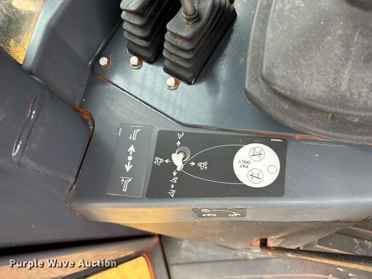 image for item LH9522 2015 John Deere 850K dozer