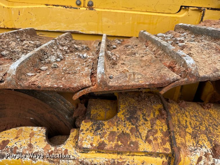 image for item LH9522 2015 John Deere 850K dozer