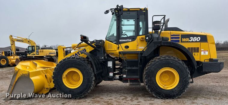image for item LH9524 2022 Komatsu WA380-8 wheel loader