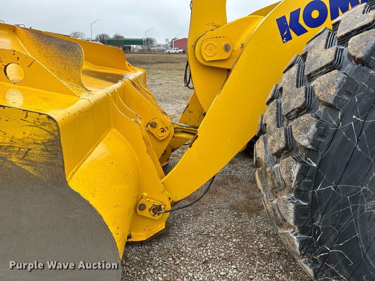 image for item LH9524 2022 Komatsu WA380-8 wheel loader