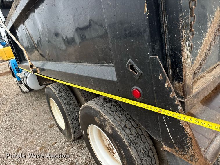 image for item LH9525 2018 Western Star 4700SF dump truck