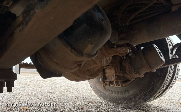 image for item LH9525 2018 Western Star 4700SF dump truck