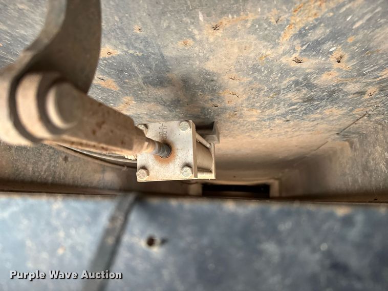 image for item LH9526 2018 Western Star 4700SF dump truck