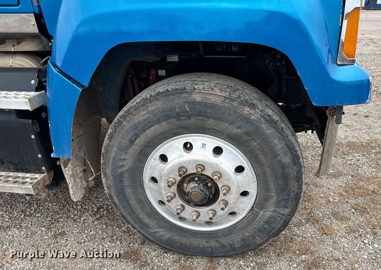 image for item LH9527 2018 Western Star 4700SF dump truck