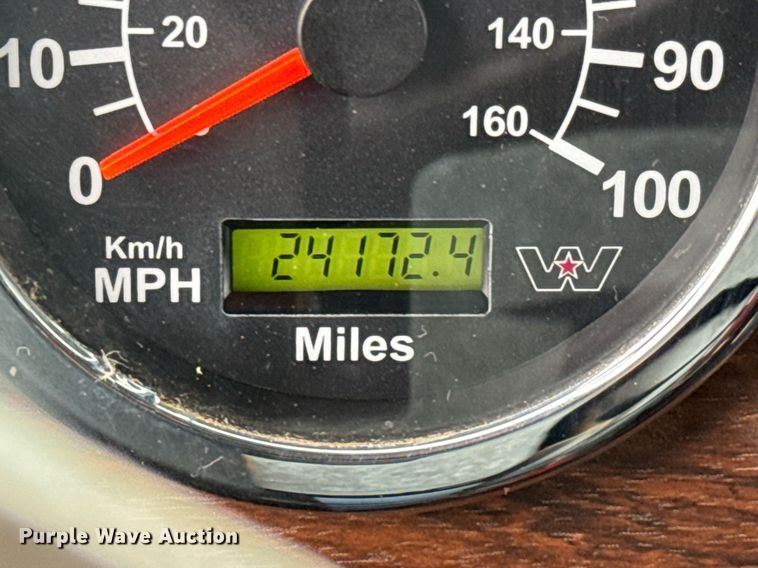 image for item LH9528 2018 Western Star 4700SF dump truck