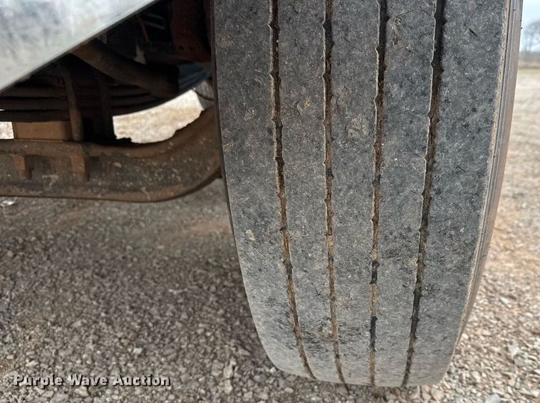 image for item LH9528 2018 Western Star 4700SF dump truck