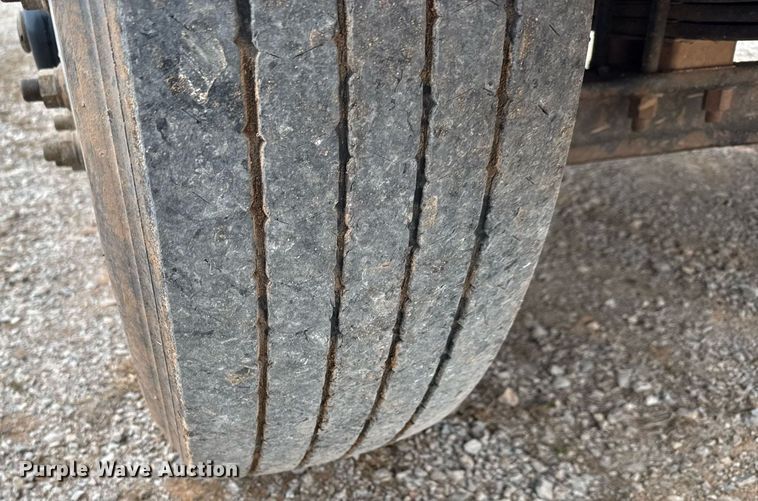 image for item LH9528 2018 Western Star 4700SF dump truck