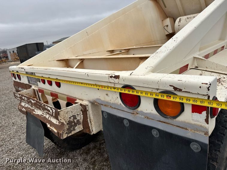 image for item LH9530 2008 Ranco bottom dump trailer