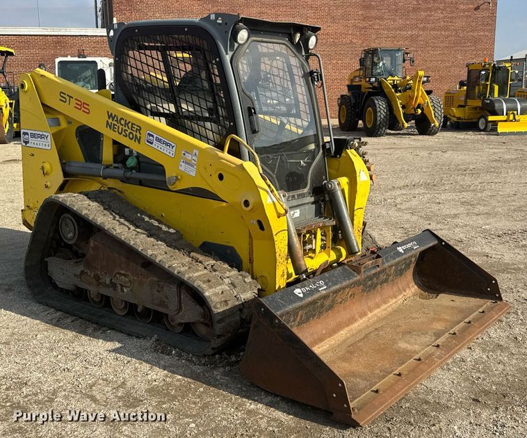 image for item LH9536 2016 Wacker Neuson ST35 tracked skid steer loader