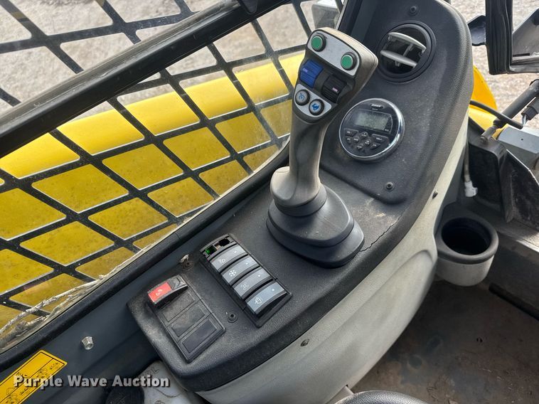 image for item LH9536 2016 Wacker Neuson ST35 tracked skid steer loader