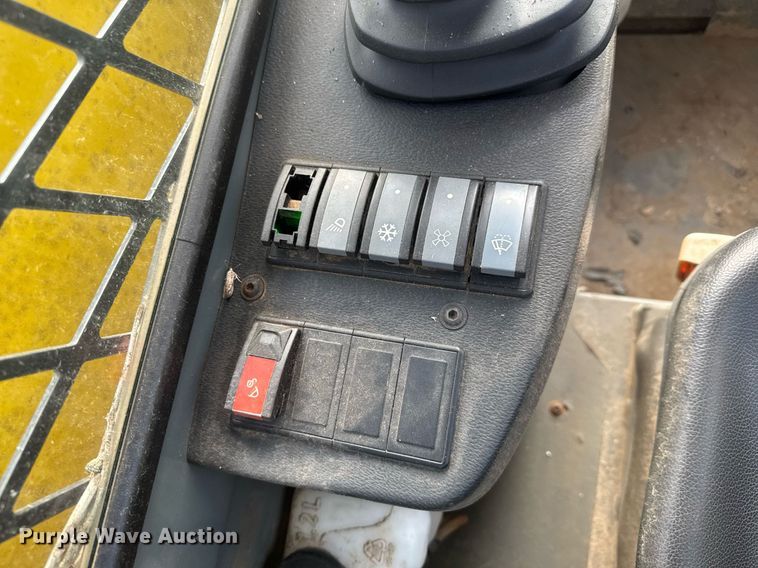 image for item LH9536 2016 Wacker Neuson ST35 tracked skid steer loader