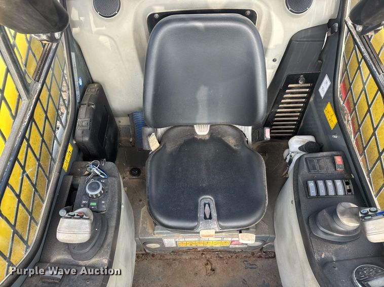 image for item LH9536 2016 Wacker Neuson ST35 tracked skid steer loader