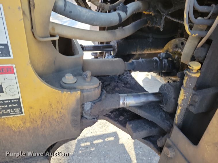 image for item NB9804 1997 Kawasaki 85Z IV wheel loader