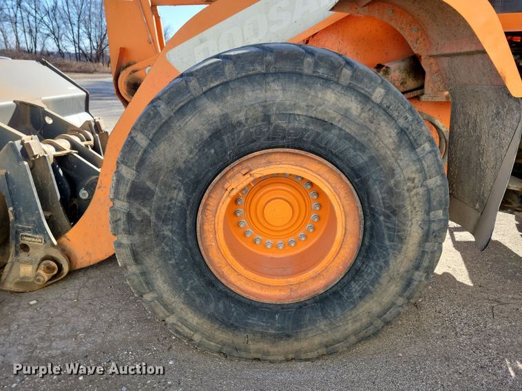 image for item NB9804 1997 Kawasaki 85Z IV wheel loader