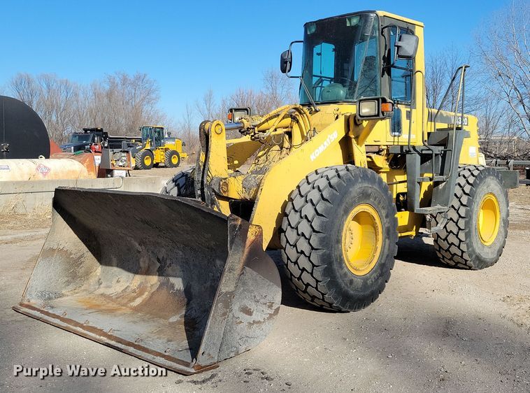 image for item NB9807 1998 Komatsu WA320-3L wheel loader