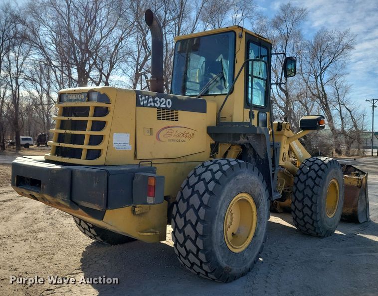 image for item NB9807 1998 Komatsu WA320-3L wheel loader
