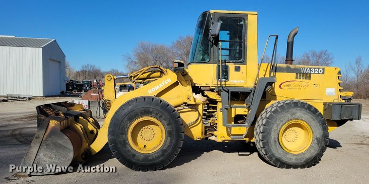 image for item NB9807 1998 Komatsu WA320-3L wheel loader