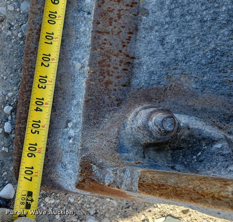 image for item NB9807 1998 Komatsu WA320-3L wheel loader