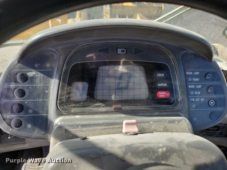 image for item NB9807 1998 Komatsu WA320-3L wheel loader