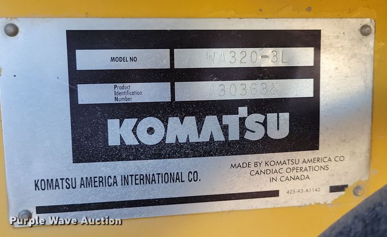 image for item NB9807 1998 Komatsu WA320-3L wheel loader