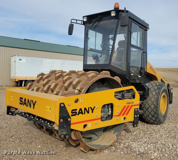 image for item NB9810 Sany SSR120C-8 single drum roller